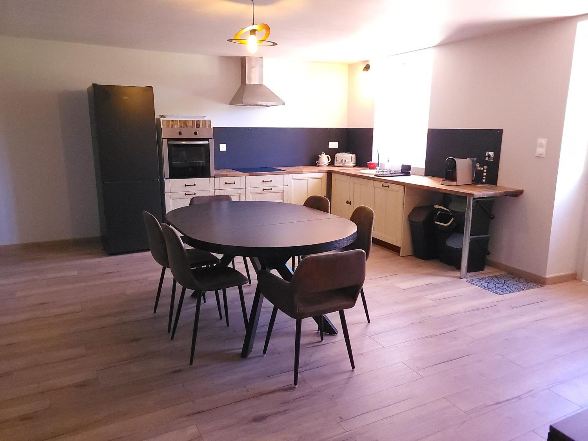 Gite Au Centre De La France Vesdun Bagian luar foto