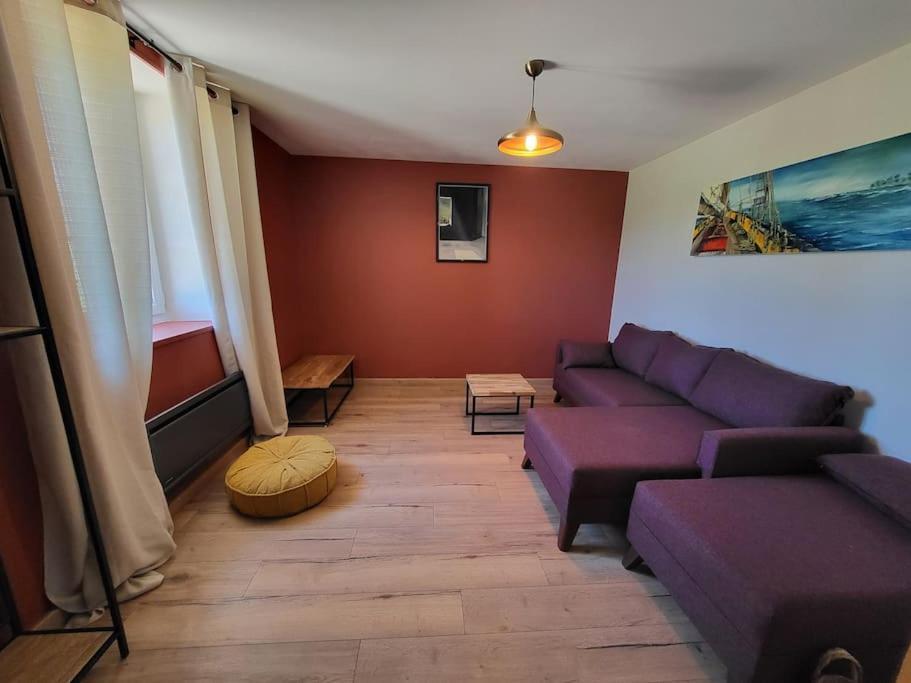 Gite Au Centre De La France Vesdun Bagian luar foto